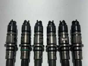 Injector camion Iveco Stralis Cursor 10 Cursor 13 - Piese motoare Iveco — miniatura 1