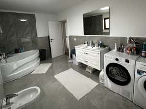 Apartament 4 camere Cuza Voda — miniatura 6