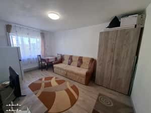 Zona str. Bogdan Voda – bd. Republicii – garsoniera, etaj intermediar — miniatura 3
