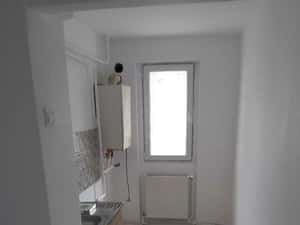 Apartament de închiriat 3 camere - Tecuci - jud. Galati