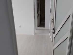 Apartament de închiriat 3 camere - Tecuci - jud. Galati — miniatura 4