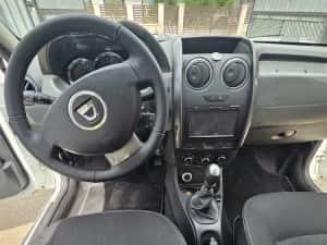 Duster 2(facelift) 4x4 an 2015 — miniatura 8
