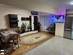 Inchiriez apartament 3 camere Valea Aurie