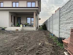 Duplex, 4 camere, 290mp teren, 125mp utili, curent trifazic - Sacalaz — miniatura 3