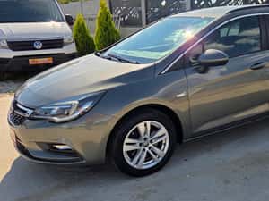 Opel Astra Business Start/Stop Automată 136 HP Diesel — miniatura 3