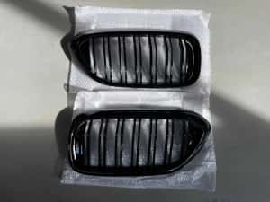 Grile Duble M Negru Lucios Bmw Seria 5 G30/G31/G38 Non LCi — miniatura 3
