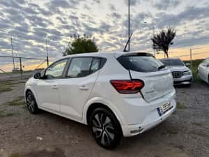 Dacia Sandero 2024 usor avariat pret fix — miniatura 7