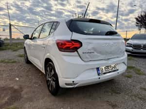 Dacia Sandero 2024 usor avariat pret fix — miniatura 8