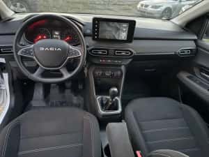 Dacia Sandero 2024 usor avariat pret fix — miniatura 9