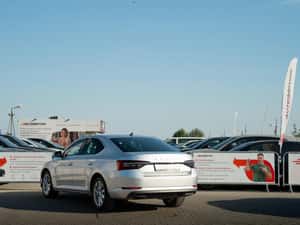 Skoda Superb Automată 150 HP Diesel — miniatura 3