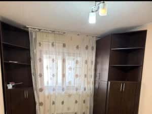 Garsonieră LUJERULUI, decomandata, centrala proprie, 6 min Metrou, pt investitie sau locuit — miniatura 2