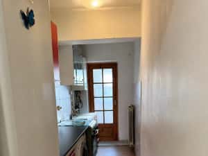 Garsonieră LUJERULUI, decomandata, centrala proprie, 6 min Metrou, pt investitie sau locuit — miniatura 3