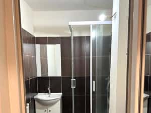 Garsonieră LUJERULUI, decomandata, centrala proprie, 6 min Metrou, pt investitie sau locuit — miniatura 6