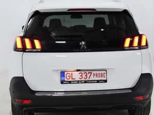Peugeot 5008 1.2 PureTech 130 Allure — miniatura 5