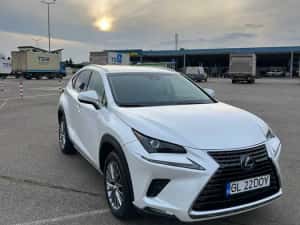 Lexus NX 300h 71.365km 4x4 Hybrid — miniatura 8