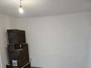 Direct proprietar,vând casa 3 camere in Urziceni cu teren 900mp schimb cu apartament in Bucuresti — miniatura 2