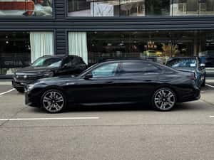 BMW M760 Hibrid, 571 cp, 15.000 km, 2025 — miniatura 5