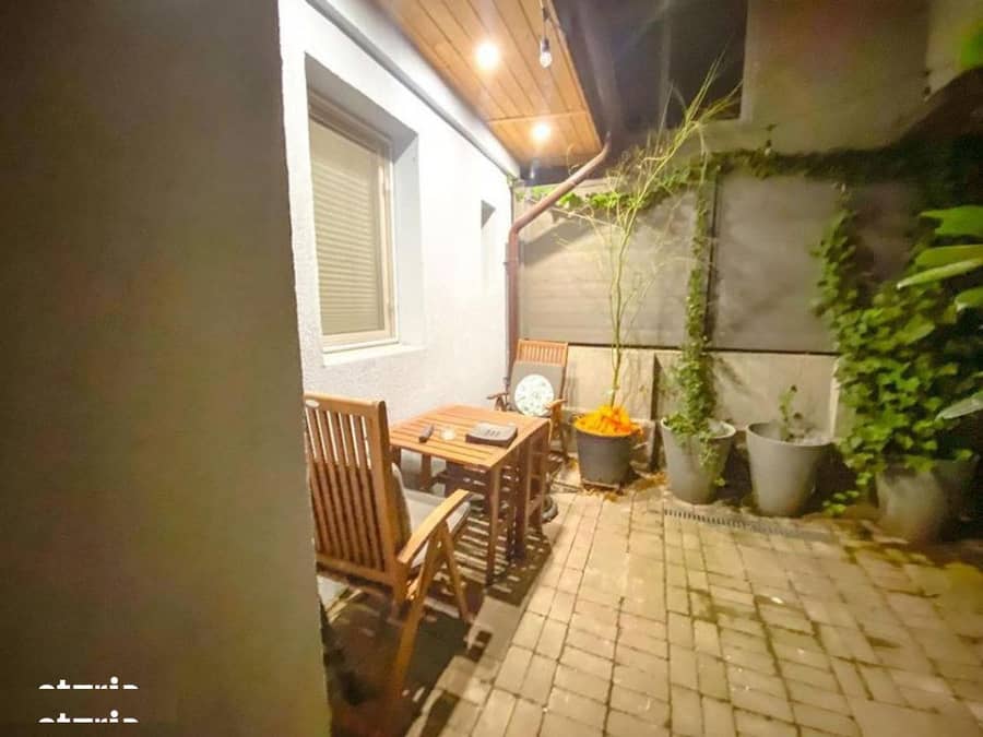 Inchiriere garsoniera imobil independent 30mp foisor curte Cotroceni — fotografie 1 din 6