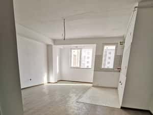 Apartamente INTABULATE 1-2-3 camere in Tractorul — miniatura 4