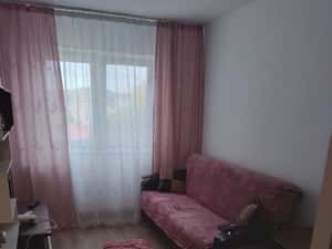 Închiriez apartament 2 camere — miniatura 3