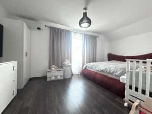Duplex 4 camere -113 mp - Mosnita Noua — miniatura 8