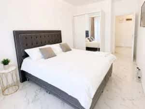 Închiriez apartament an regim hotelier  Buillding Stefan lake 2