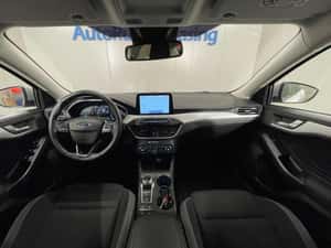 Ford Focus 2022, 54.226 km, Automată, Benzină — miniatura 7