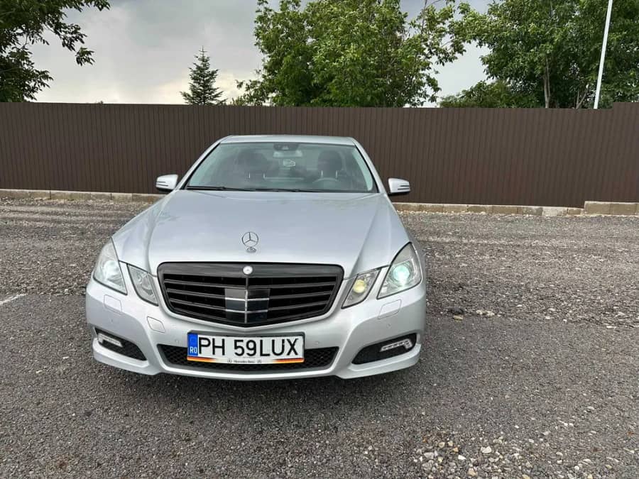Mercedes  E Class 2.2 — fotografie 1 din 10