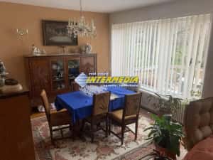 Vanzare Casa S+P+E in Alba Iulia Zona Cetate Skit finisata mobilata teren 800 mp — miniatura 4