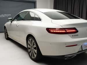 Mercedes-Benz E 200 Sport Coupe 2020, 61.800 km — miniatura 4