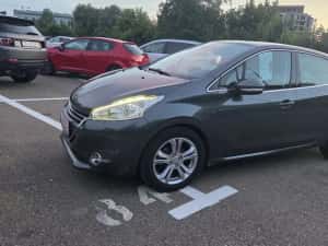 Peugeot 2008 Benzina 1.2 Model 2015