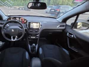 Peugeot 2008 Benzina 1.2 Model 2015 — miniatura 6