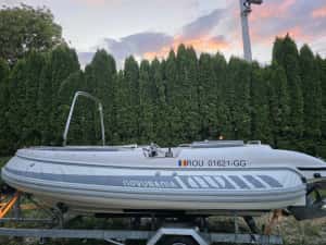 Barca RIB 6 metri diesel 160 cp - bijuterie