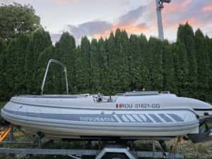 Barca RIB 6 metri diesel 160 cp - bijuterie — miniatura 9