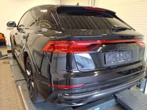 Audi Q8 hibrid second-hand — miniatura 3