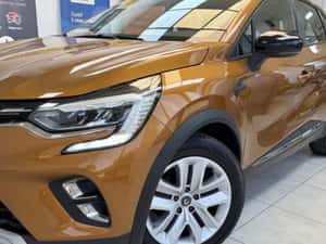 Renault Captur CROSS Manuală 90 HP Benzină — miniatura 2