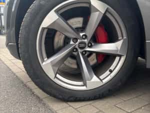 Audi Q8 2019 160.000 km — miniatura 5