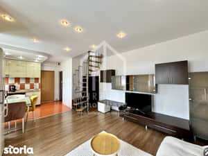 Mansarda intabulata cu 3 camere, 76mp utili, mobilat, orientare Estica — miniatura 4