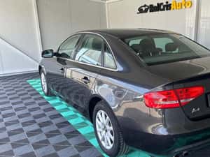 Audi A4 Manuală 143 HP Diesel — miniatura 3