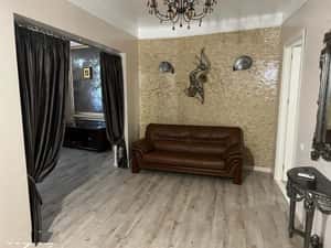 APARTAMENT DE INCHIRIAT BDUL TOMIS GRAND — miniatura 3