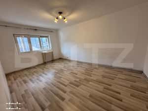 Apartament 3 camere, 62.80 mp, zona Ultracentral — miniatura 2