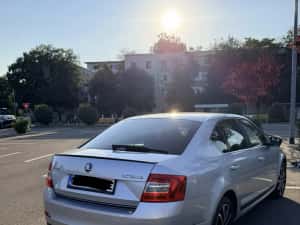 Ocazie! MASINA PERSONALA - Stare excelenta! 1.9 TDI DSG, consum mic. 138.000 KM - Anvelope Vara DOT 2024 + Iarna NOI — miniatura 3