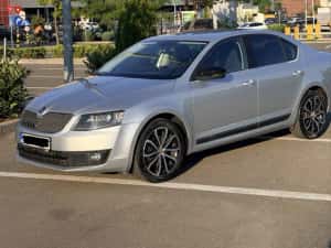 Ocazie! MASINA PERSONALA - Stare excelenta! 1.9 TDI DSG, consum mic. 138.000 KM - Anvelope Vara DOT 2024 + Iarna NOI — miniatura 10