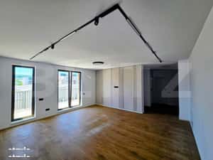 Apartament 2 camere, terasa 22 mp, 57.40 mp, garaj, Eroilor