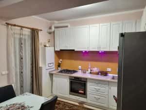 Bloc Nou. Etaj 1. Complet mobilat. Asfalt. Transport in comun. Zona Hotel IQ — miniatura 4