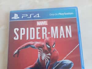 [PS4/PS5] Vând joc Spider-man (spiderman) original și impecabil //poze