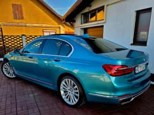 BMW Seria 7 Ținută in Garaj. — miniatura 3