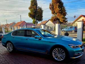 BMW Seria 7 Ținută in Garaj. — miniatura 4