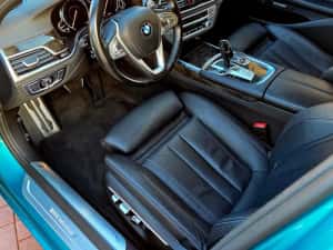 BMW Seria 7 Ținută in Garaj. — miniatura 6
