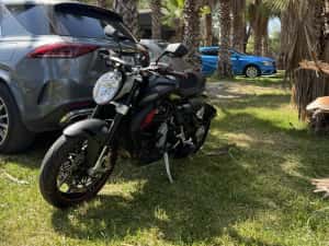 MV Augusta Brutale Dragster 800RR nu Ducati / Aprilia — miniatura 5